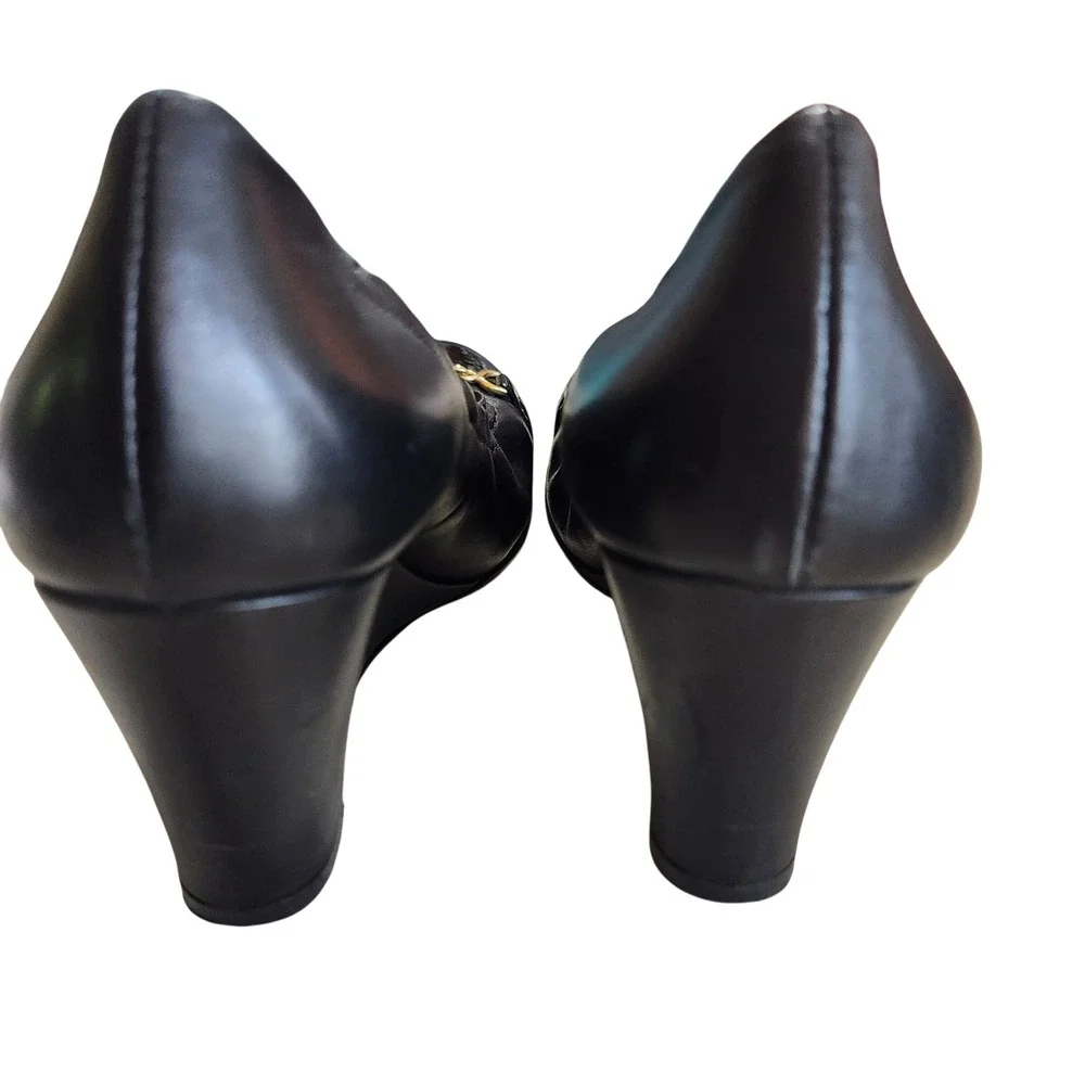 AGL Attilio Giusti Leombruni Wedge Pumps Women 36.5 Black Leather Patent Cap Toe